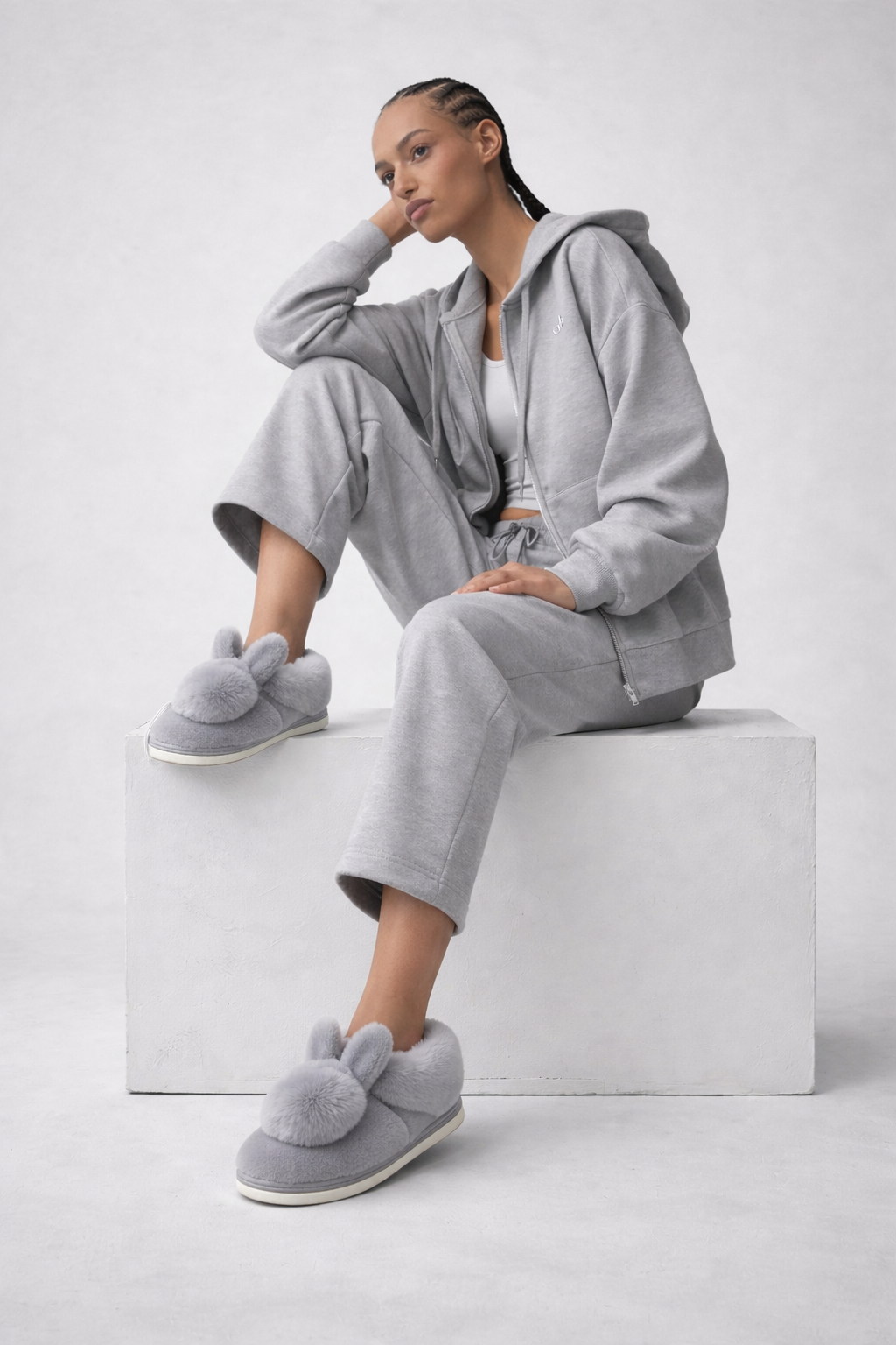 Mini Conejo gris cerrada