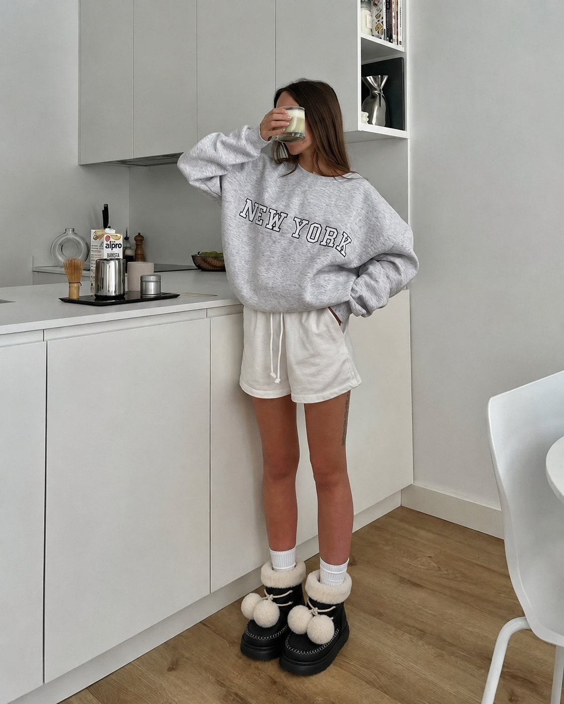 Cuco Pompon Outdoor Slippers