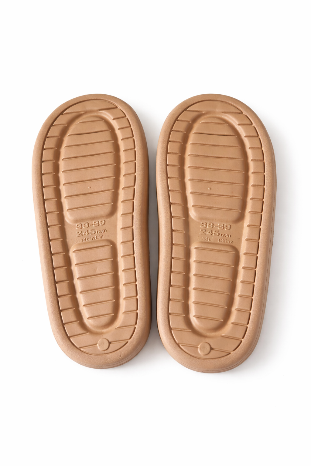 Pantufla moño bordado beige